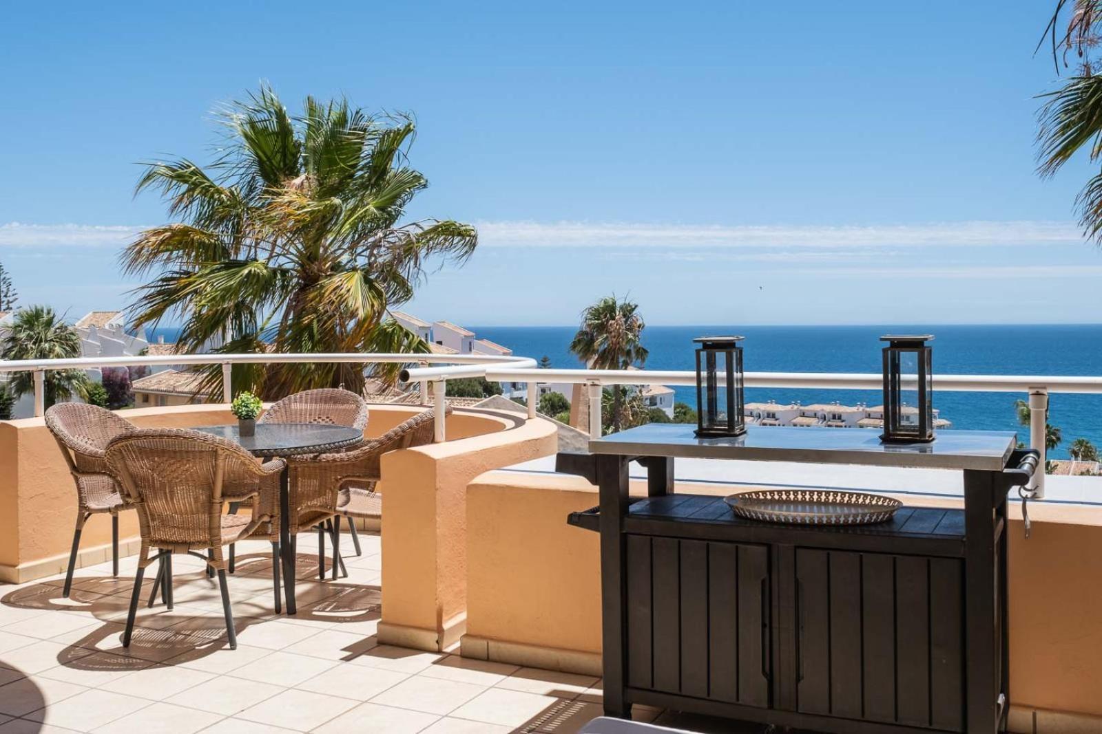 Malibu Mansions By The Beach By Alfresco Stays El Faro Esterno foto